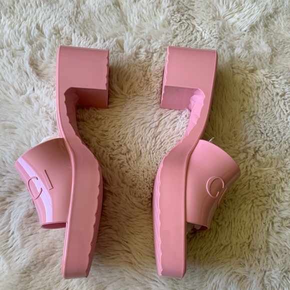 New GUCCI Wild Rose Pink Rubber GG Logo Slides Heel Mules Sandals Women’… - Picture 11 of 12